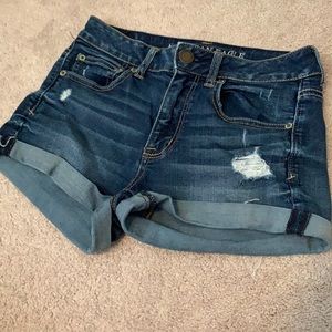 American Eagle Hi-Rise Shortie
